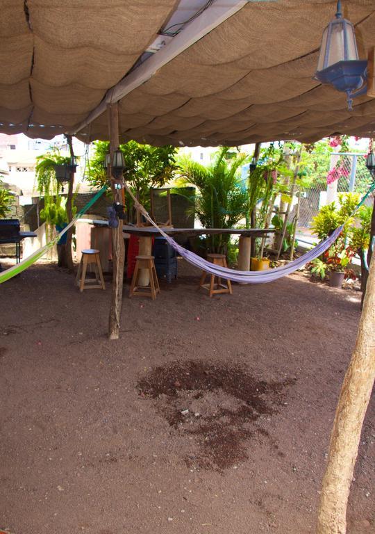 Hostal Nathaly Puerto Baquerizo Moreno Bagian luar foto