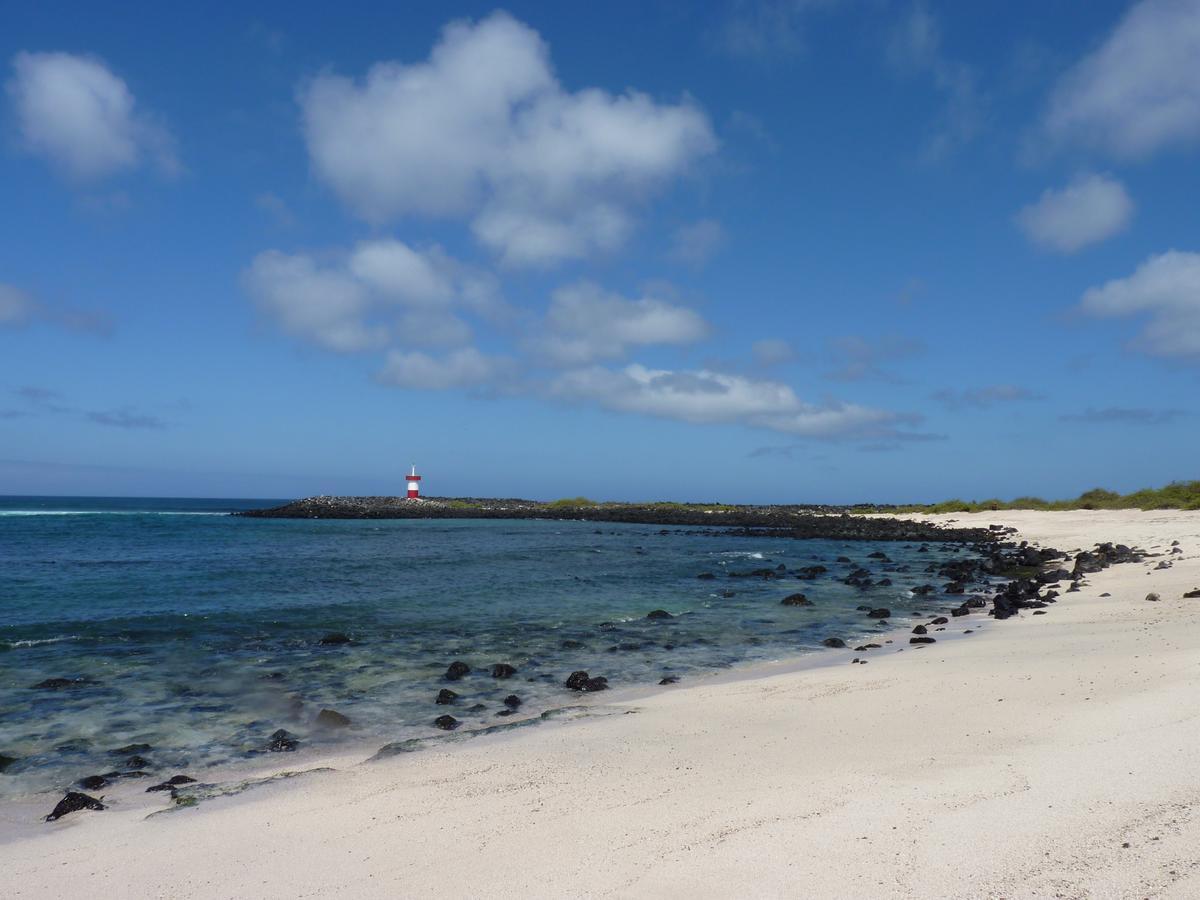 Hostal Nathaly Puerto Baquerizo Moreno Bagian luar foto