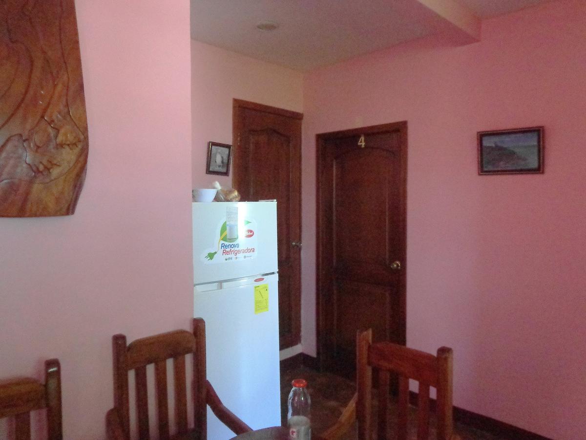 Hostal Nathaly Puerto Baquerizo Moreno Bagian luar foto